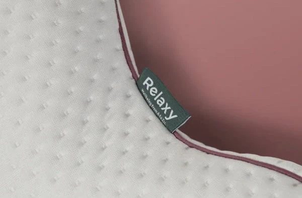 Relaxy Star ergonomisk pude med mærke