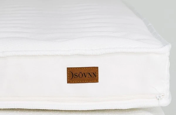 Sövnn Deluxe topmadras (Mest faste memory skum topmadras)